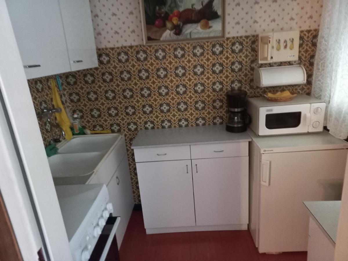 Ferienwohnung ,,Wohnen Wie Zu Grossmutter'S Zeiten'' Wenen Buitenkant foto